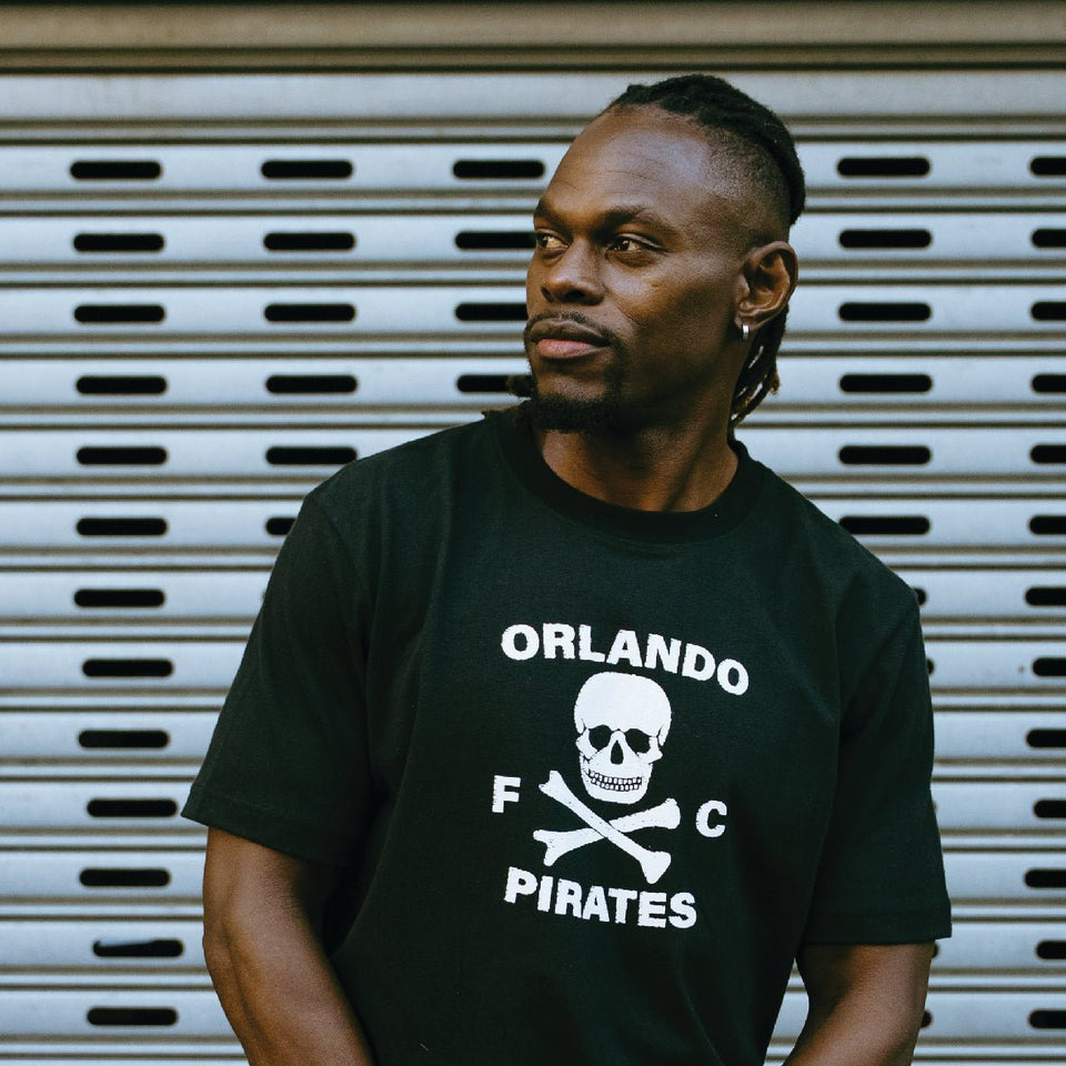 Orlando Pirates Graphic Regular Crew Tee-Black