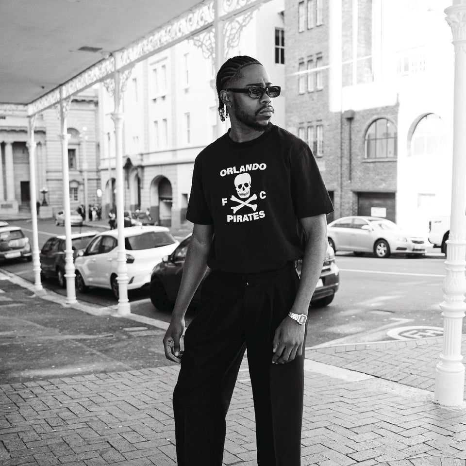 Orlando Pirates Graphic Regular Crew Tee-Black
