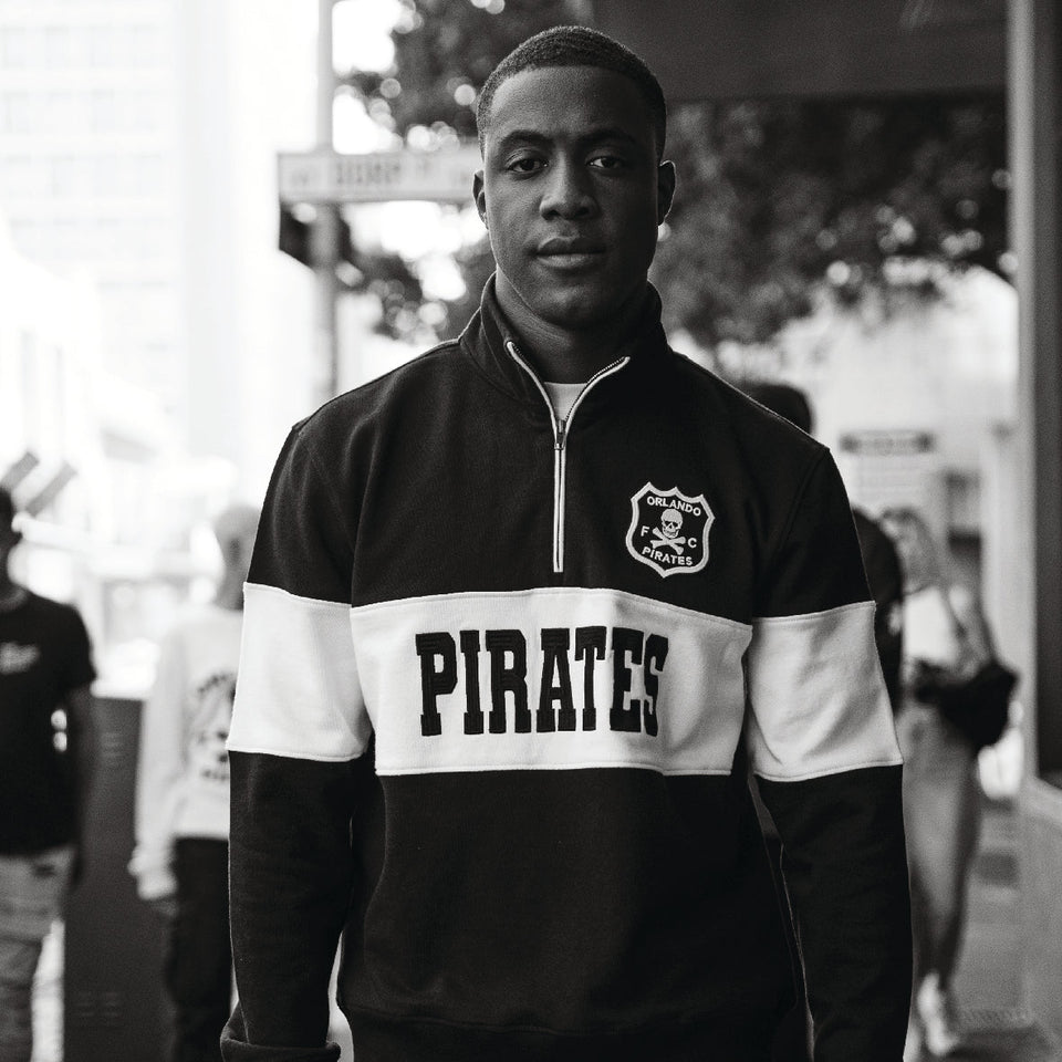 Orlando Pirates Quarter Zip Sweat-Black